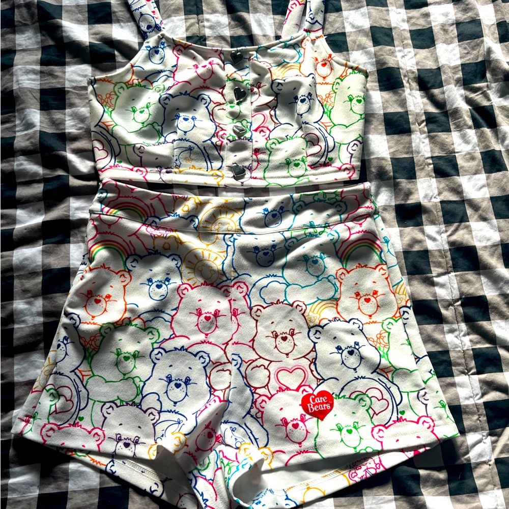 Carebears shirt and shorts set